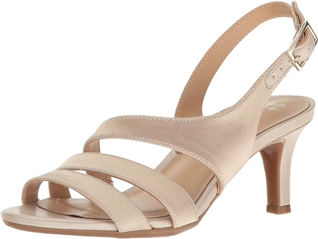 Womens Taimi Sandals (Champagne)